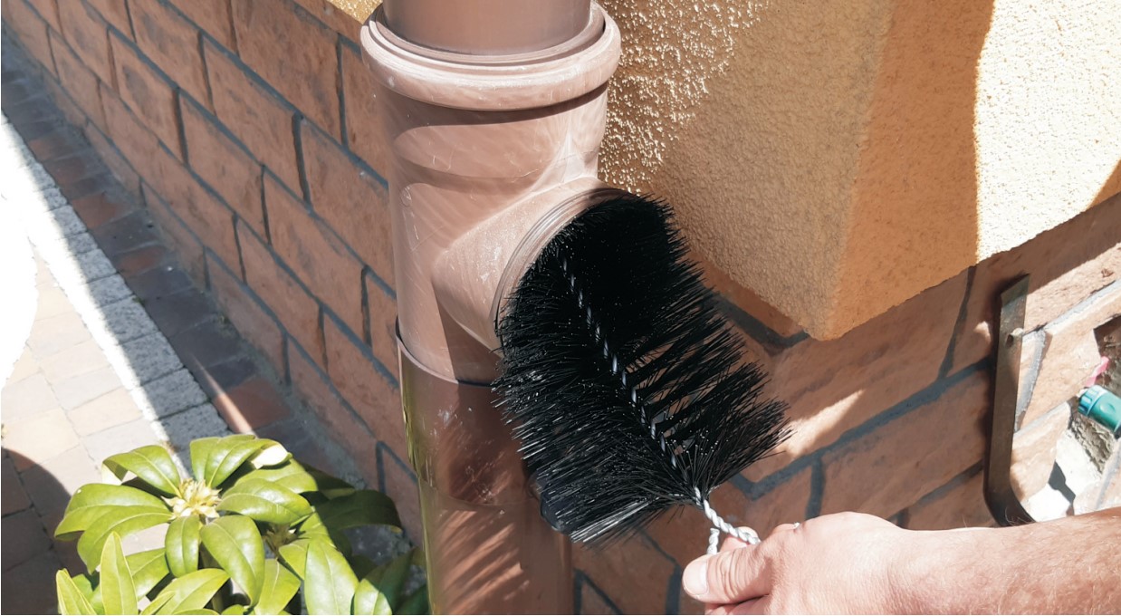 szczotka jeżyk filtrująca wodę deszczową